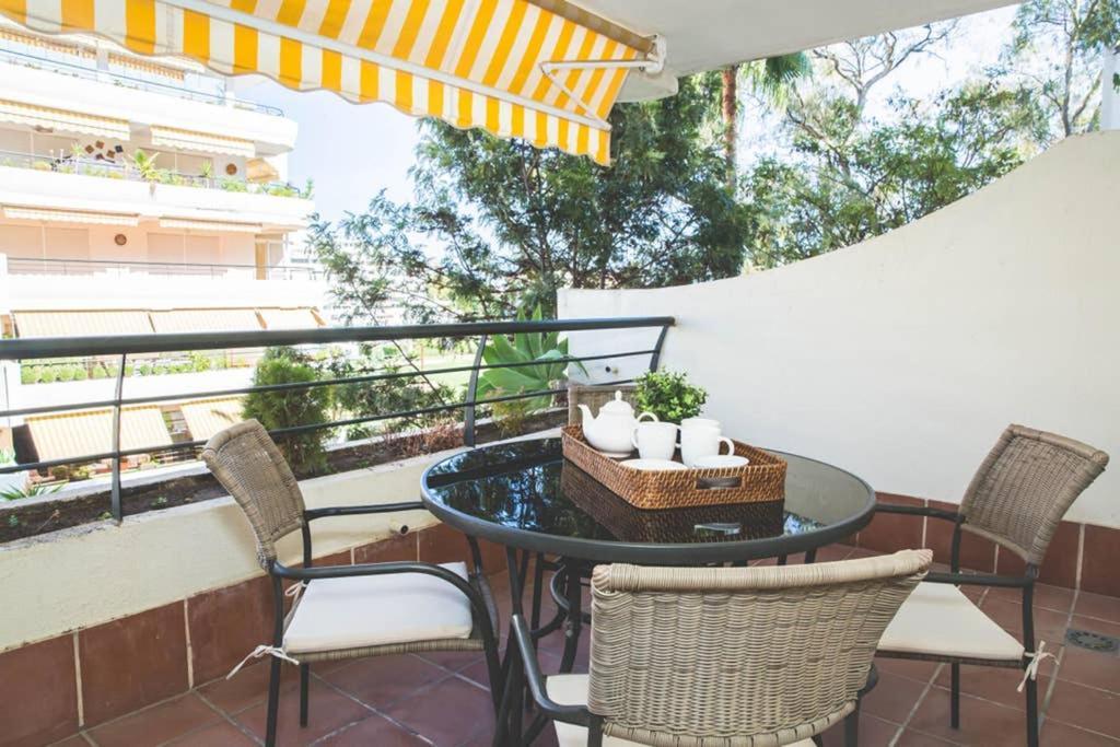 Appartamento Espacioso Apartamento En Guadalmina - Marbella Esterno foto